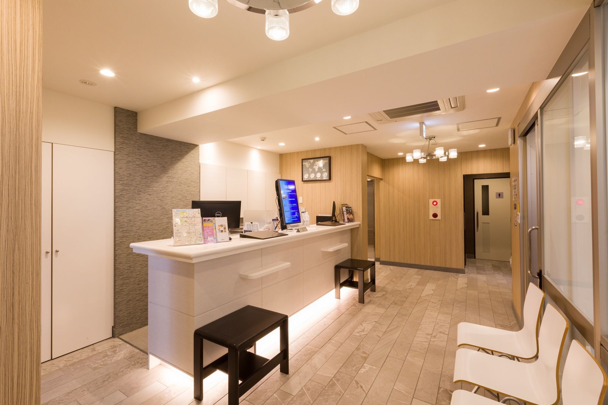 Hotel Axia Inn Sapporo Susukino Bagian luar foto